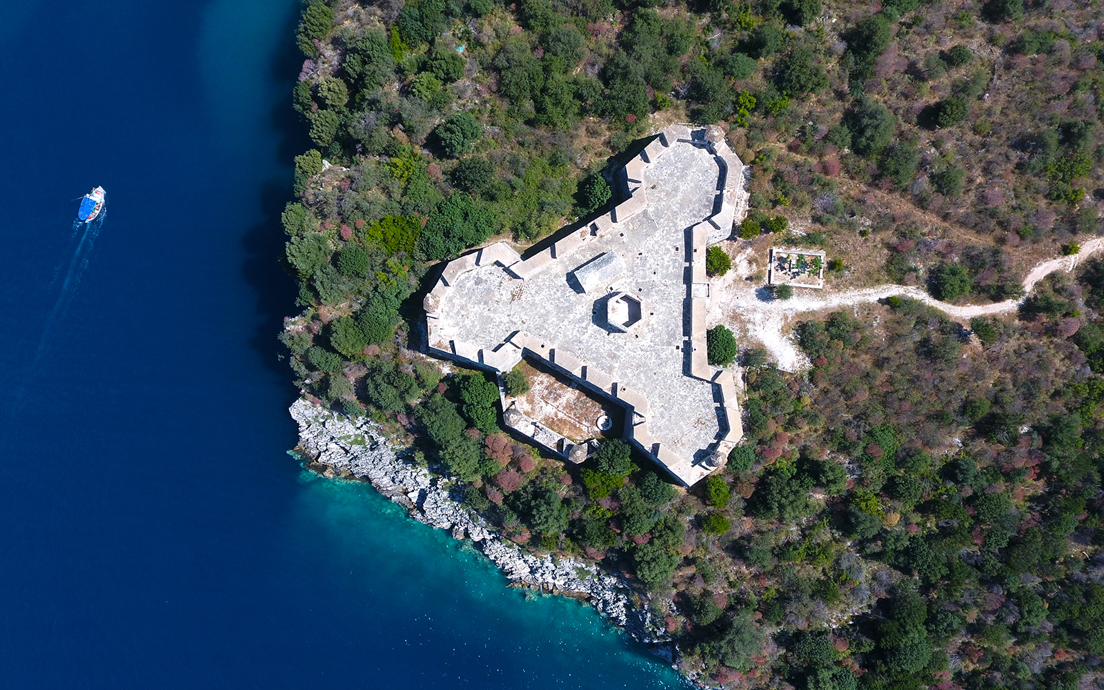 Himara